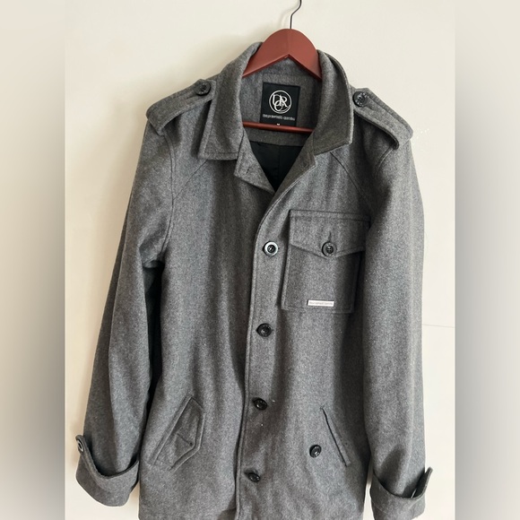 Urban Republic Clothing - Picture 3 of 7